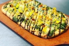 thumbs_Pesto-cheese-pizza-flatbread
