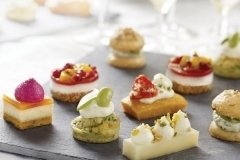 thumbs_canapes-1
