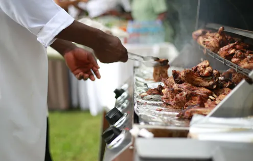 GTA-Caterer_5-Tips-For-Hiring-A-Caterer-for-Private-Parties